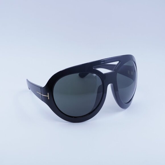 Tom Ford Serena-02 FT0886 01A Sunglasses Black Round Frame, Smoke Lenses - Picture 8 of 10